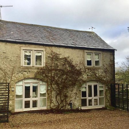 The Coach House Villa Austwick Luaran gambar